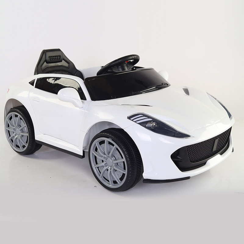 6V 1WD Electric Ride-On Car with four-wheel suspension